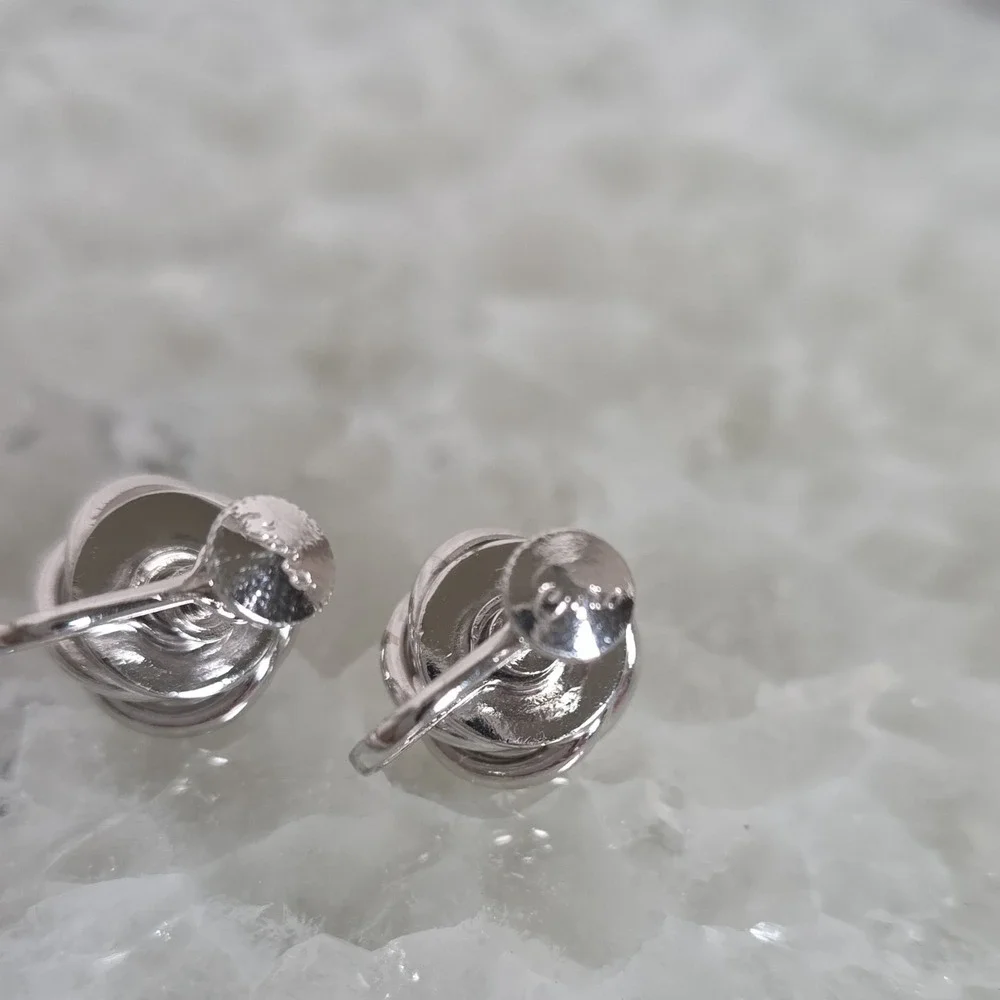 Vintage Coro Silvertone Round Button Screw Back Earrings Signed 1